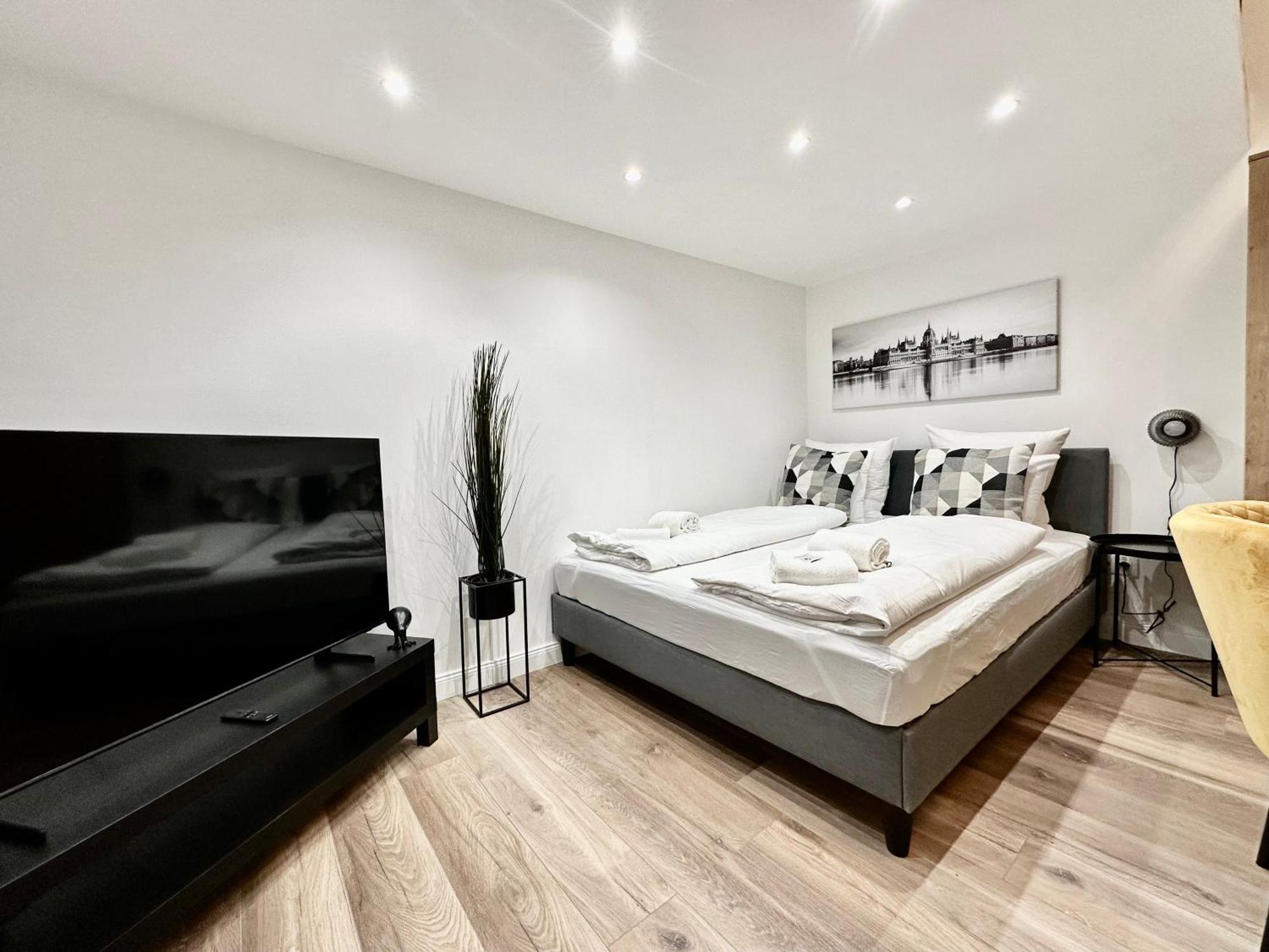 Premium Apartment By Hi5- Brody Street Budapest Luaran gambar