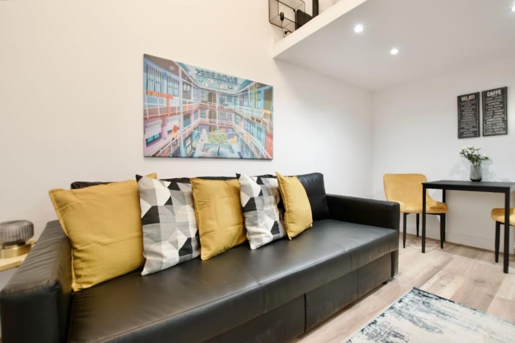 Premium Apartment By Hi5- Brody Street Budapest Luaran gambar