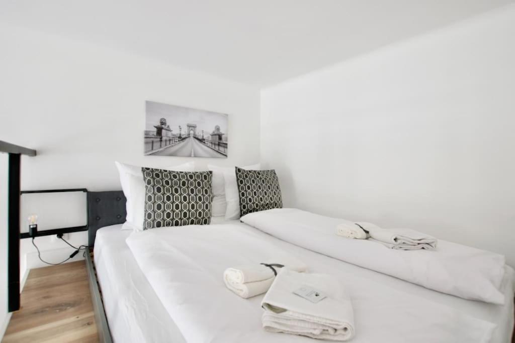 Premium Apartment By Hi5- Brody Street Budapest Luaran gambar