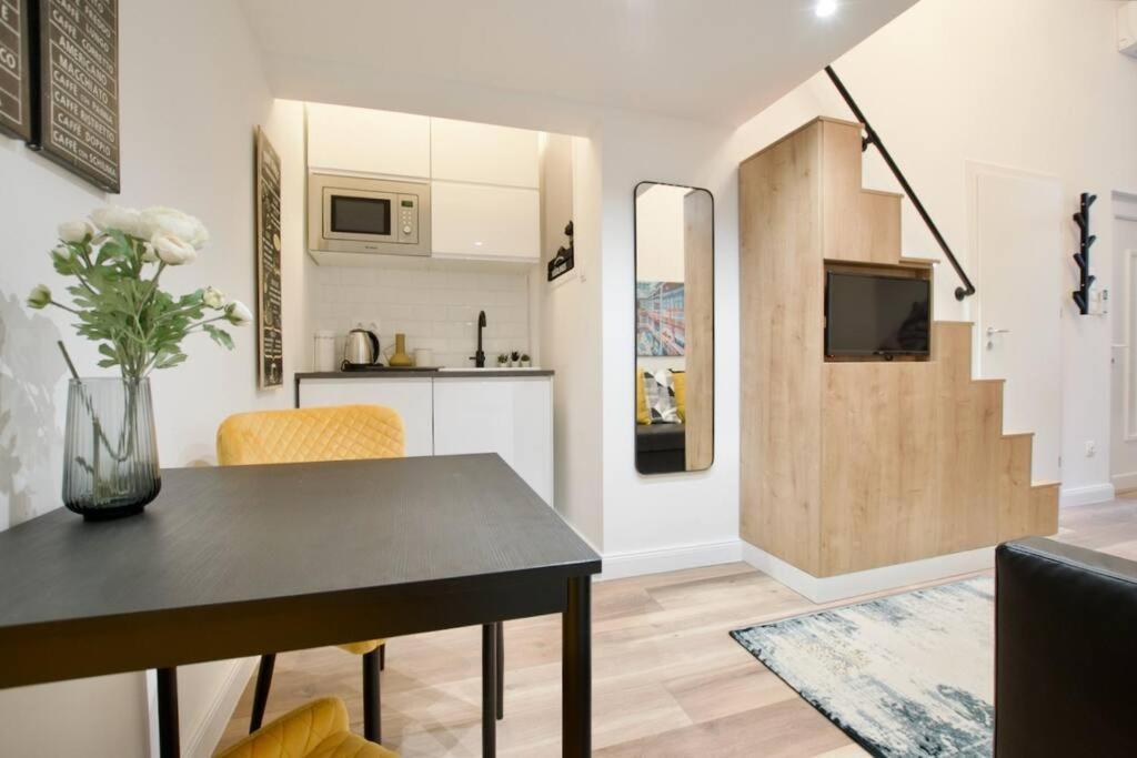 Premium Apartment By Hi5- Brody Street Budapest Luaran gambar